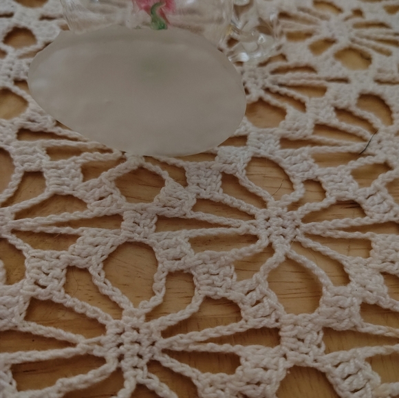 Tiny Vintage Figurine - Picture 4 of 4